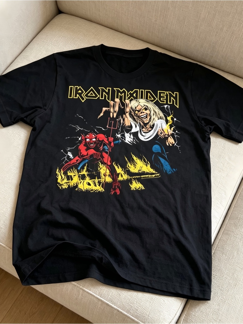 Iron Maiden Retro Band Graphic Heavy Metal Black Rock Women Men T-shirt Unisex
